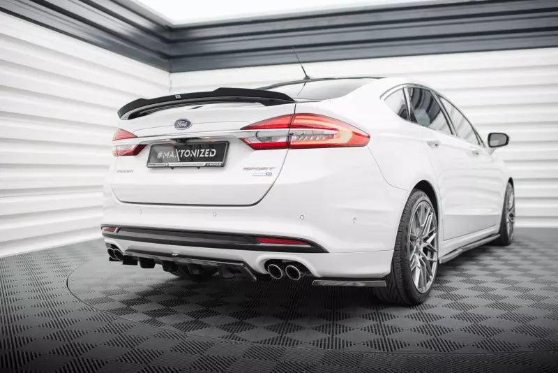 Maxton Design mittlerer Heckdiffusor DTM Look für Ford Mondeo Sport Mk5 Facelift / Fusion Sport Mk2 Facelift Hochglanz schwarz – Ansicht 3