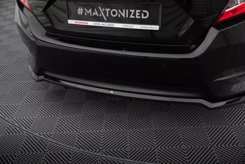 Maxton Design mittlerer Heckdiffusor DTM Look für Honda Civic Mk10 Hochglanz schwarz – Ansicht 3