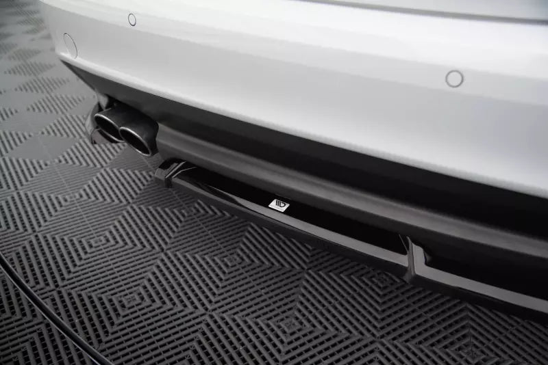 Maxton Design Heckdiffusor für Jaguar XE R-Sport X760 Hochglanz schwarz – Ansicht 3