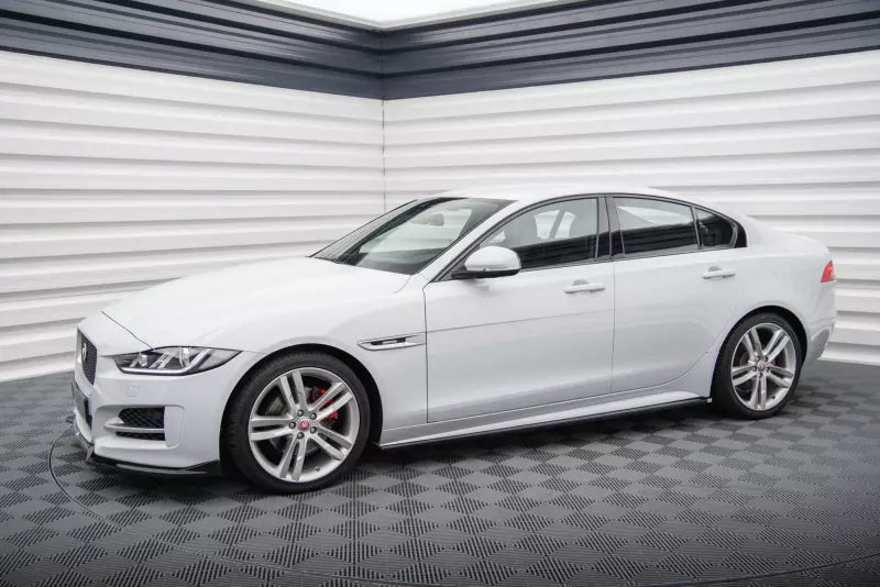 Maxton Design Seitenschweller (Paar) für Jaguar XE R-Sport X760 Hochglanz schwarz – Ansicht 2
