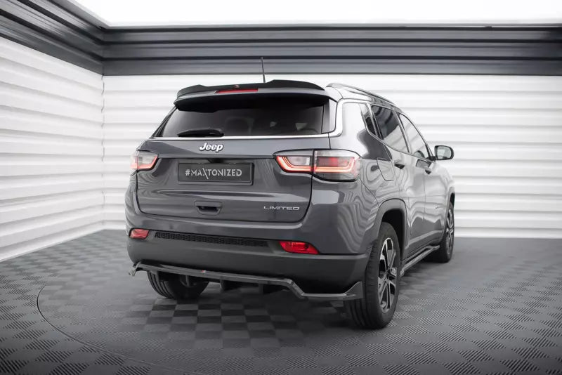 Maxton Design mittlerer Heckdiffusor DTM Look für Jeep Compass Limited Mk2 Facelift Hochglanz schwarz – Ansicht 2