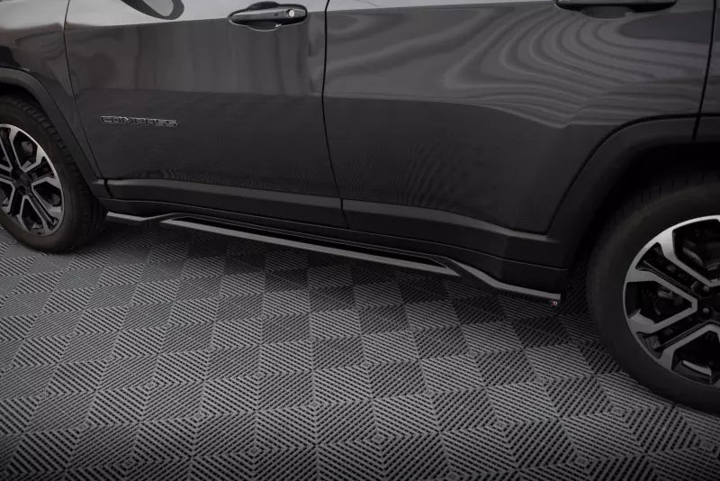 Maxton Design Seitenschweller (Paar) für Jeep Compass Limited Mk2 Facelift Hochglanz schwarz – Ansicht 3