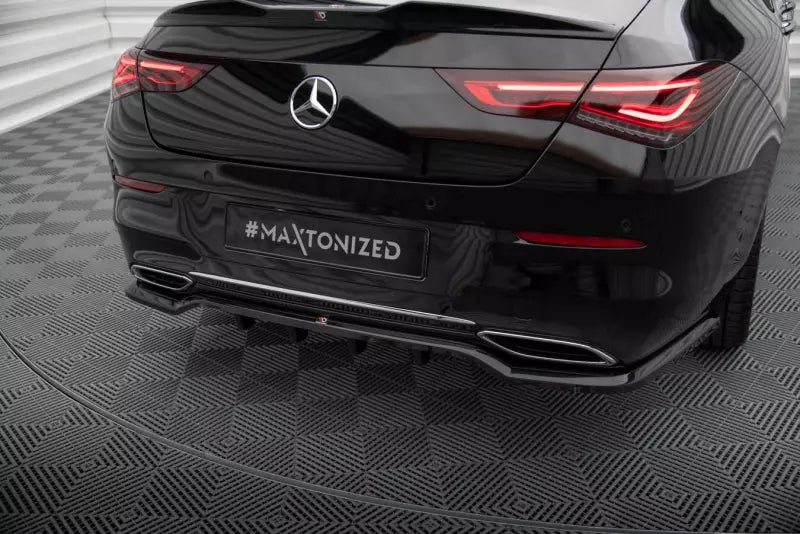 Maxton Design mittlerer Heckdiffusor DTM Look für Mercedes-Benz CLA Coupe C118 Hochglanz schwarz – Ansicht 1
