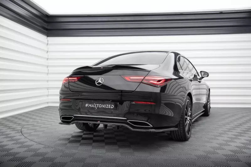 Maxton Design mittlerer Heckdiffusor DTM Look für Mercedes-Benz CLA Coupe C118 Hochglanz schwarz – Ansicht 3