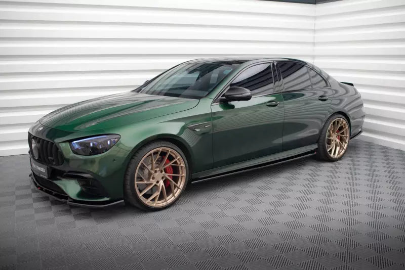 Maxton Design Seitenschweller (Paar) für Mercedes-AMG E63 W213 Facelift Hochglanz schwarz – Ansicht 3