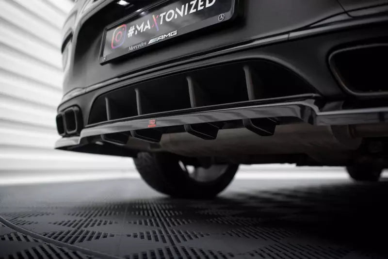 Maxton Design mittlerer Heckdiffusor DTM Look für Mercedes-AMG GLC 63 Coupe C253 Facelift Hochglanz schwarz – Ansicht 3
