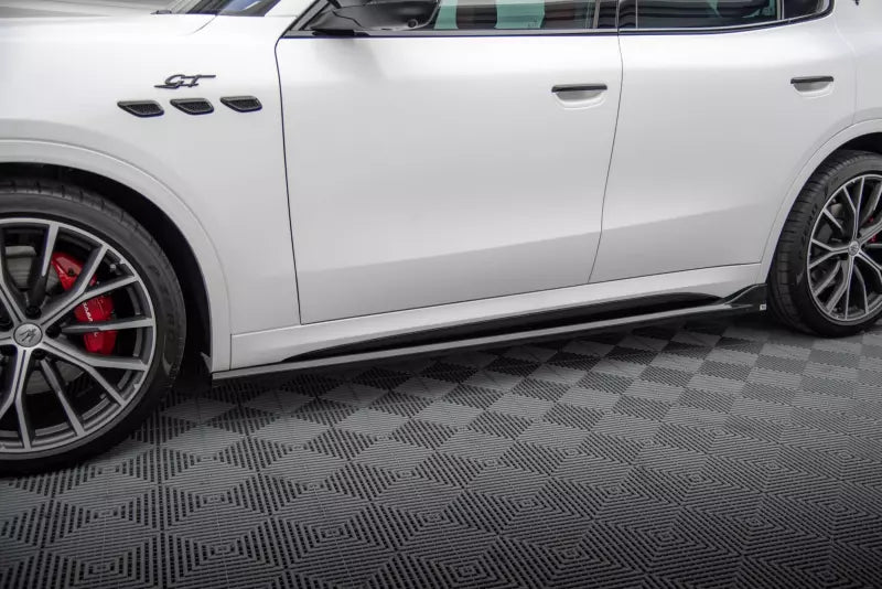 Maxton Design Seitenschweller (Paar) für Maserati Grecale GT / Modena Mk1 Hochglanz schwarz – Ansicht 1