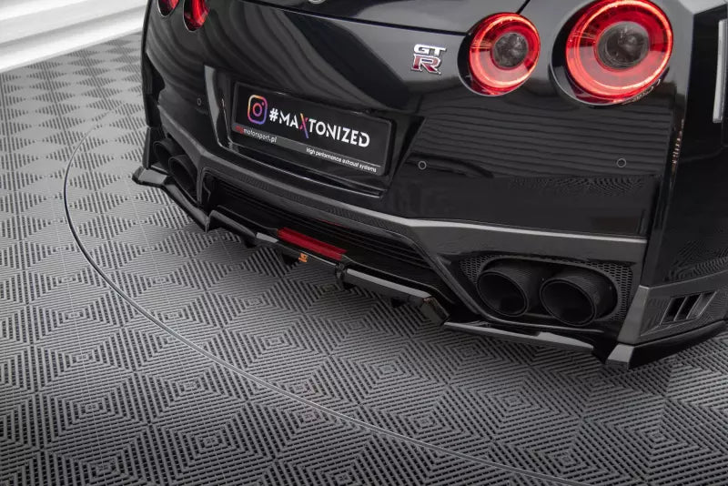 Maxton Design mittlerer Heckdiffusor DTM Look für Nissan GTR R35 Facelift Hochglanz schwarz – Ansicht 2