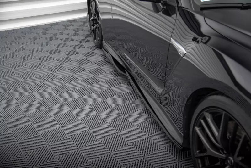 Maxton Design Seitenschweller (Paar) für Nissan GTR R35 Facelift Hochglanz schwarz – Ansicht 1