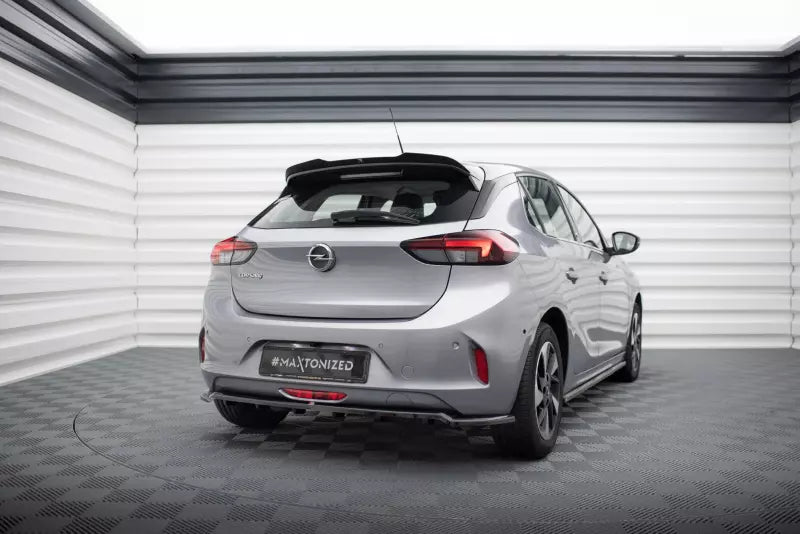 Maxton Design mittlerer Heckdiffusor DTM Look für Opel Corsa F ( Mk6) Hochglanz schwarz – Ansicht 1