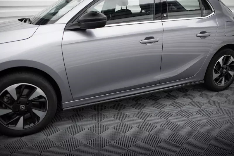 Maxton Design Seitenschweller (Paar) für Opel Corsa F ( Mk6) Hochglanz schwarz – Ansicht 1