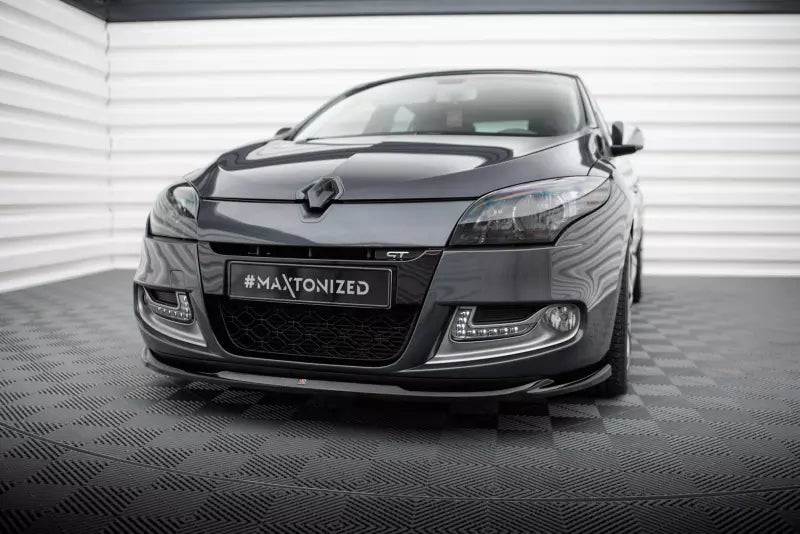 Maxton Design Frontlippe V.2 für Renault Megane GT Mk3 Facelift Hochglanz schwarz – Ansicht 1