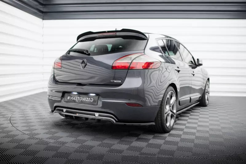 Maxton Design mittlerer Heckdiffusor DTM Look für Renault Megane GT MK3 Facelift Hochglanz schwarz – Ansicht 1
