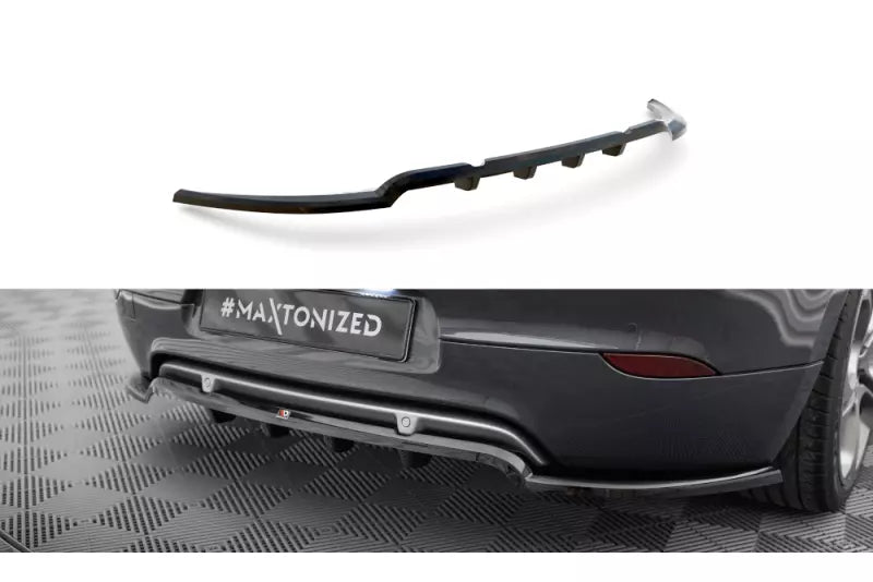 Maxton Design mittlerer Heckdiffusor DTM Look für Renault Megane GT MK3 Facelift Hochglanz schwarz – Ansicht 2