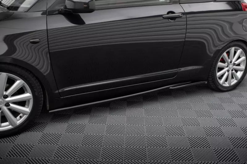 Maxton Design Seitenschweller (Paar) für Suzuki Swift Sport Mk4 Hochglanz schwarz – Ansicht 1