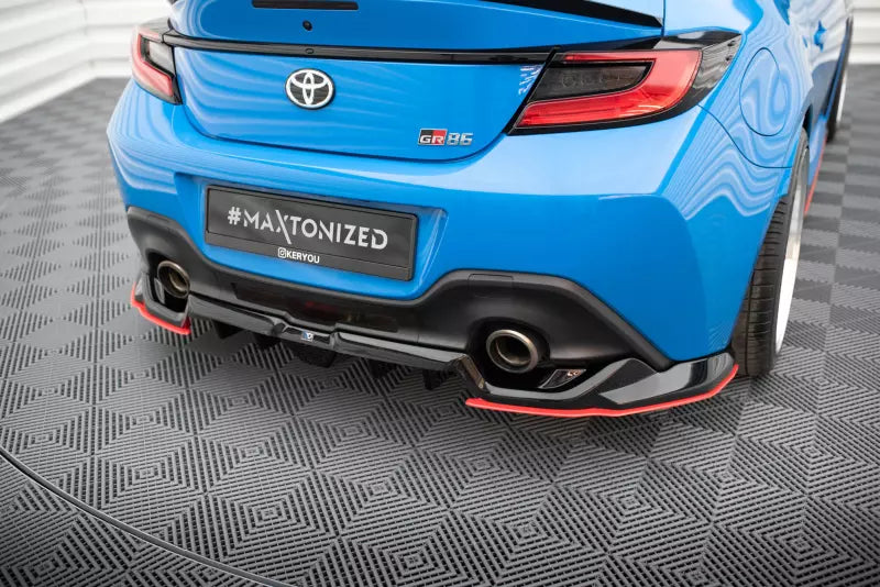 Maxton Design mittlerer Heckdiffusor DTM Look V.2 für Toyota GR86 Mk1 – Ansicht 3