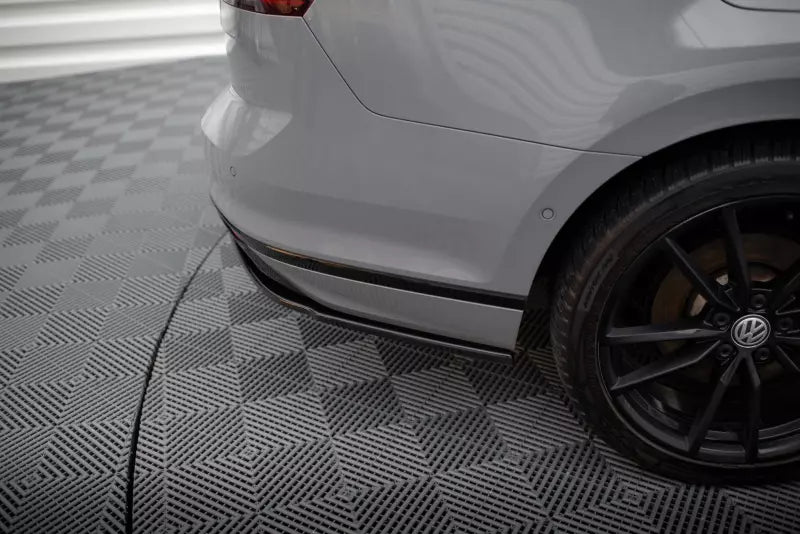 Maxton Design Diffusor Flaps für Volkswagen Passat R-Line B8 Facelift Hochglanz schwarz – Ansicht 3