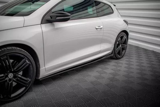 Maxton Design Seitenschweller (Paar) V.2 für VW Scirocco R Mk3 Hochglanz schwarz – Ansicht 1