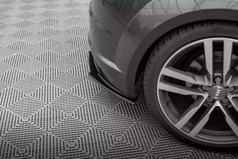 Maxton Design Street Pro Diffusor Flaps für Audi TT S-Line 8S Schwarz matt – Ansicht 3