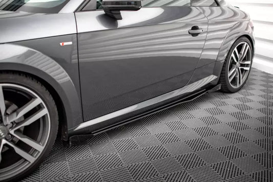 Maxton Design Street Pro Seitenschweller (Paar) für Audi TT S / S-Line 8S Schwarz mit Hochglanz Flaps – Ansicht 1