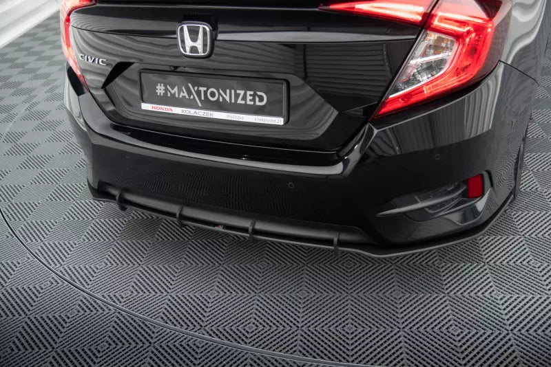 Maxton Design Street Pro Heckdiffusor für Honda Civic Mk10 Schwarz – Ansicht 3
