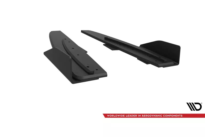 Maxton Design Street Pro Diffusor Flaps für Mercedes-AMG CLA 45 C117 Facelift matt Schwarz mit Hochglanz Flaps – Ansicht 4