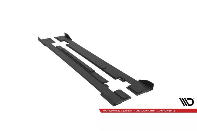 Maxton Design Street Pro Seitenschweller (Paar) für Mercedes-AMG CLA 45 C117 Facelift Schwarz mit Hochglanz Flaps – Ansicht 4