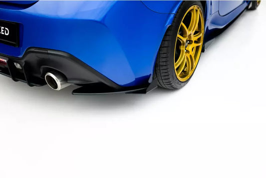 Maxton Design Street Pro Diffusor Flaps für Toyota GR86 Mk1 matt Schwarz mit Hochglanz Flaps – Ansicht 1
