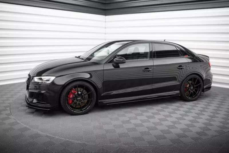 Maxton Design Seiten Flaps Audi RS3 Limousine 8V Facelift – Ansicht 2