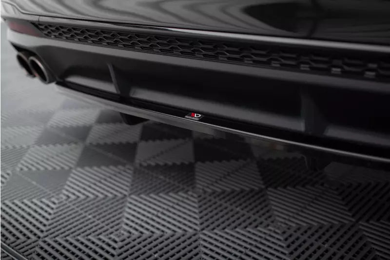 Maxton Design mittlerer Heckdiffusor DTM Look für Audi S4 B9 Facelift Hochglanz schwarz – Ansicht 3