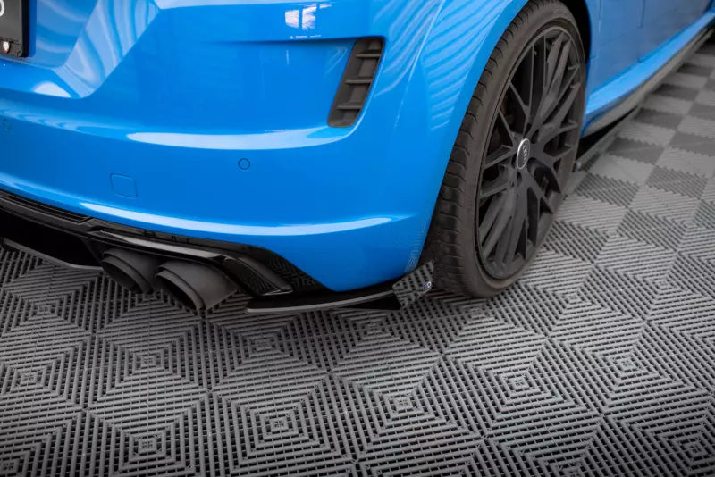 Maxton Design Street Pro Diffusor Flaps für Audi TT S 8S Schwarz mit Hochglanz Flaps – Ansicht 1