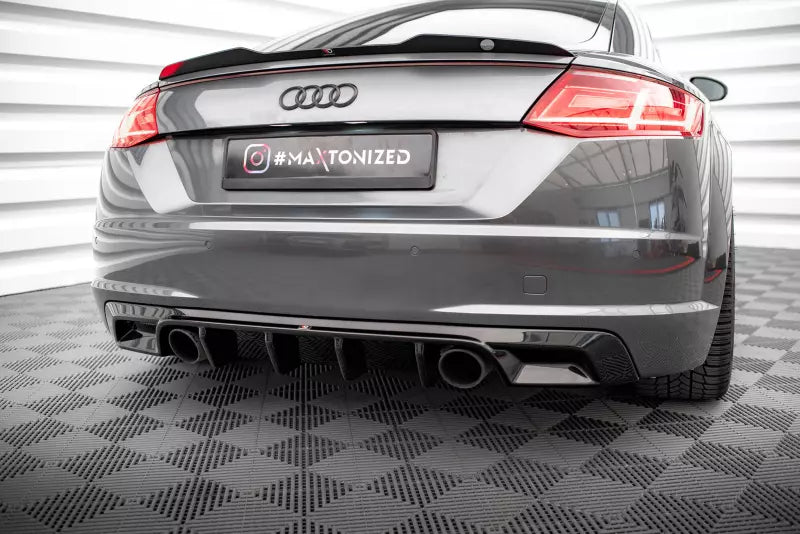 Maxton Design Heckdiffusor für Audi TT S-Line 8S Hochglanz schwarz – Ansicht 1