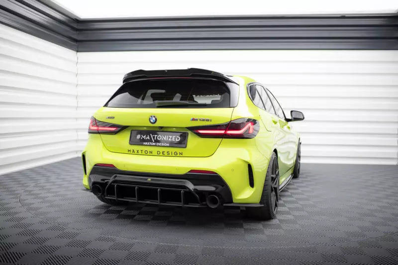 Maxton Design Street Pro Heckdiffusor V.2 für BMW 1er F40 M-Paket / M135i Schwarz matt – Ansicht 2