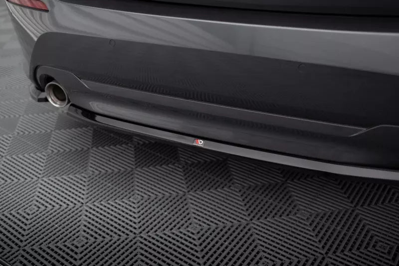 Maxton Design Diffusor Flaps für BMW 1er F40 Hochglanz schwarz – Ansicht 3