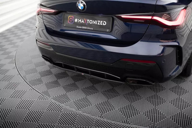 Maxton Design Heckdiffusor für BMW 4er M440i G22 Hochglanz schwarz – Ansicht 1