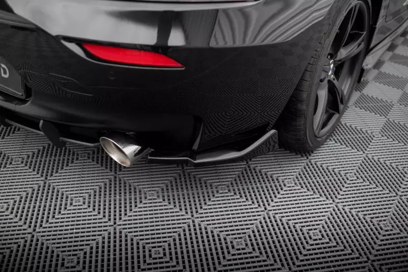 Maxton Design Diffusor Flaps für BMW Z4 M-Paket E89 Hochglanz schwarz – Ansicht 1