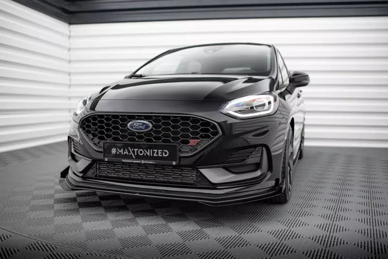 Maxton Design Street Pro Frontlippe für Ford Fiesta ST / ST-Line Mk8 Facelift Schwarz mit Hochglanz Flaps – Ansicht 1