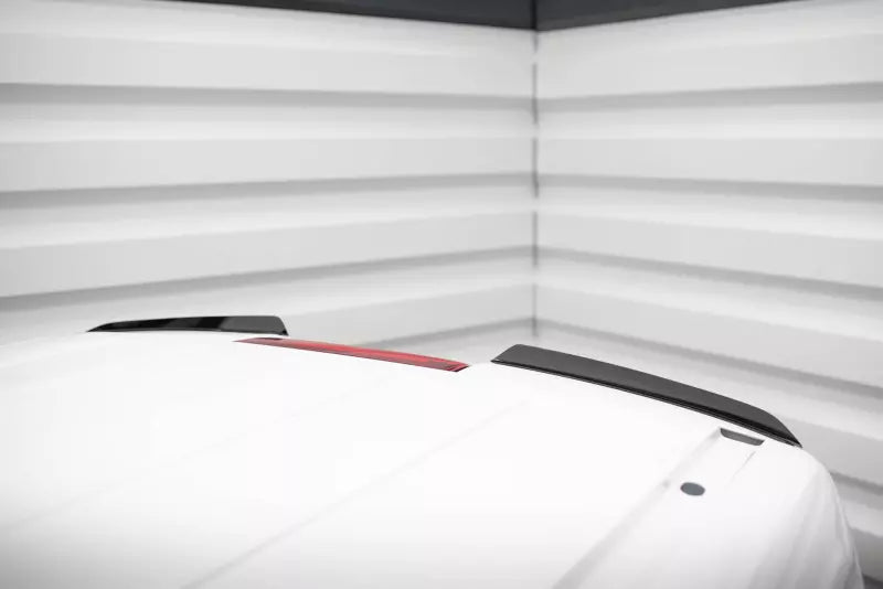 Maxton Design Heckspoiler Lippe für Ford Transit Connect Mk2 Facelift Hochglanz schwarz – Ansicht 3