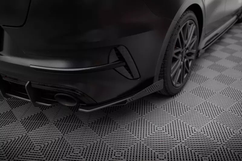 Maxton Design Street Pro Diffusor Flaps für Kia Proceed GT Mk1 Facelift Schwarz mit Hochglanz Flaps – Ansicht 1