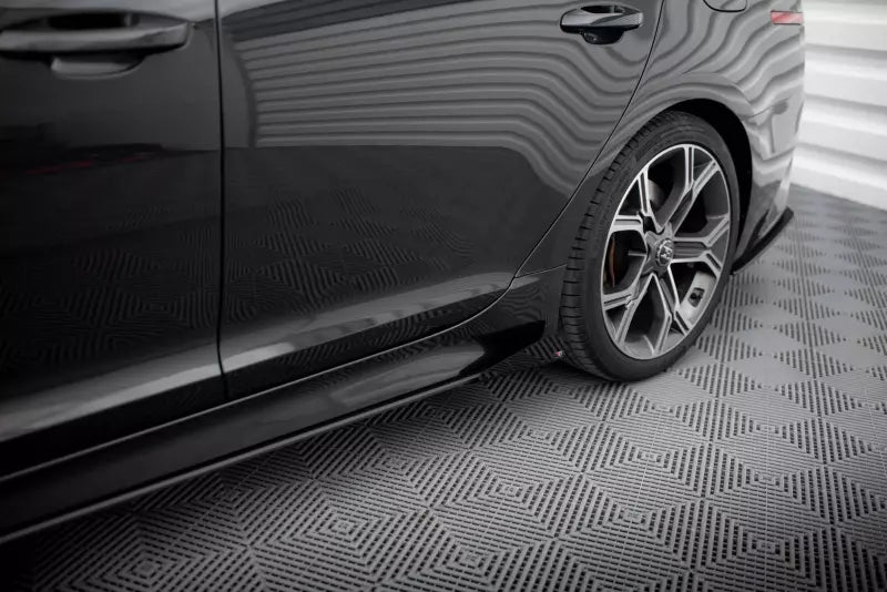 Maxton Design Street Pro Seitenschweller (Paar) für Kia Stinger GT / GT-Line Mk1 Schwarz mit Hochglanz Flaps – Ansicht 3