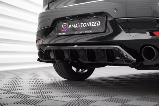 Maxton Design mittlerer Heckdiffusor DTM Look für Mazda 3 Mk4 Hochglanz schwarz – Ansicht 1