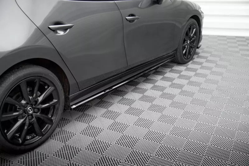 Maxton Design Seitenschweller (Paar) für Mazda 3 Mk4 Hochglanz schwarz – Ansicht 2