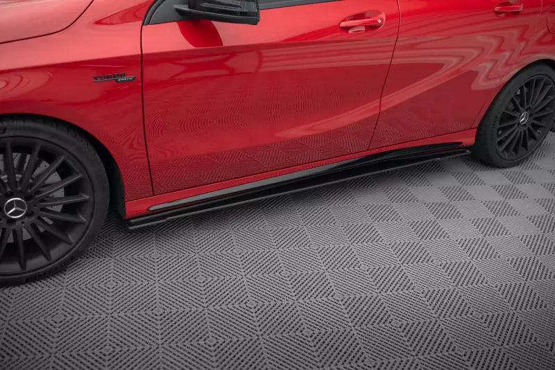 Maxton Design Street Pro Seitenschweller (Paar) für Mercedes-Benz A 45 AMG W176 Facelift Schwarz matt – Ansicht 1