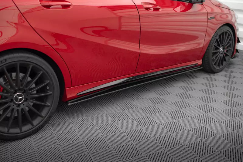 Maxton Design Street Pro Seitenschweller (Paar) für Mercedes-Benz A 45 AMG W176 Facelift Schwarz matt – Ansicht 4