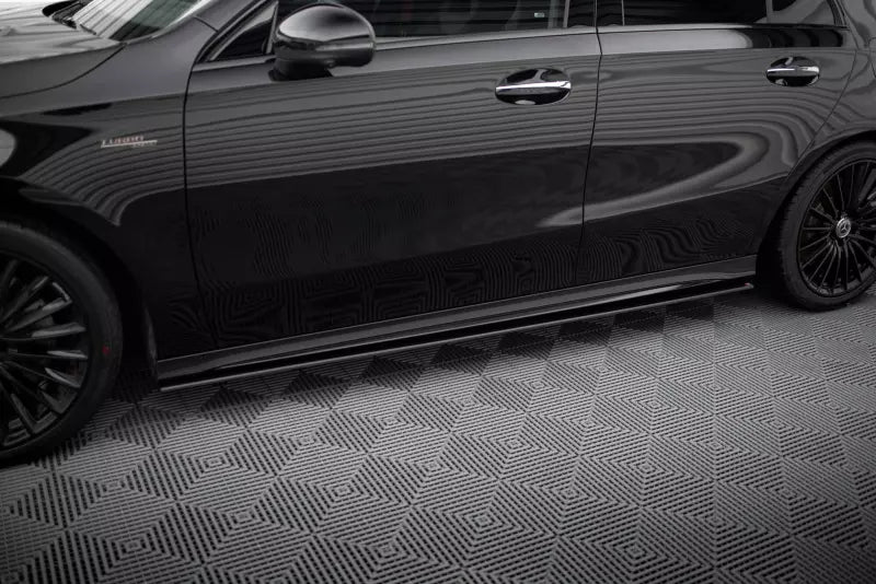 Maxton Design Street Pro Seitenschweller (Paar) für Mercedes-AMG A35 W177 Facelift Schwarz matt – Ansicht 1