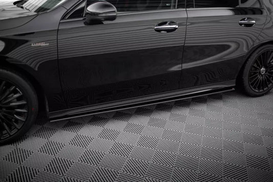 Maxton Design Street Pro Seitenschweller (Paar) für Mercedes-AMG A35 W177 Facelift Schwarz matt – Ansicht 1