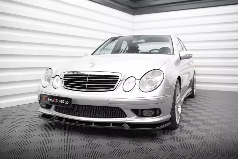Maxton Design Frontlippe für Mercedes-Benz E 55 AMG W211 Hochglanz schwarz – Ansicht 1