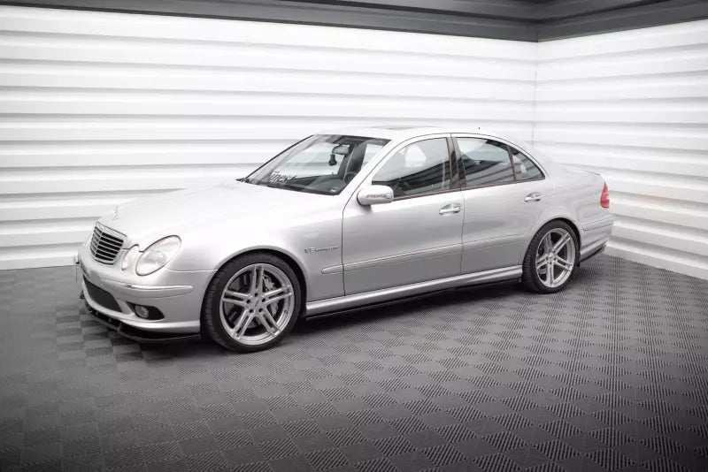 Maxton Design Seitenschweller (Paar) für Mercedes-Benz E 55 AMG W211 Hochglanz schwarz – Ansicht 3