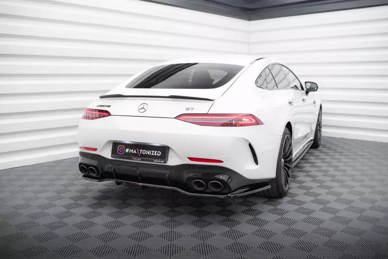 Maxton Design mittlerer Heckdiffusor DTM Look für Mercedes-AMG GT 43 4 Door Coupe V8 Styling Package Hochglanz schwarz – Ansicht 3