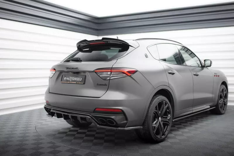 Maxton Design mittlerer Heckdiffusor DTM Look für Maserati Levante Trofeo Mk1 Hochglanz schwarz – Ansicht 3